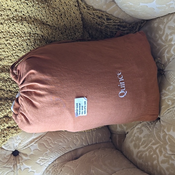 NWOT Linen Duvet Cover - Picture 7 of 9